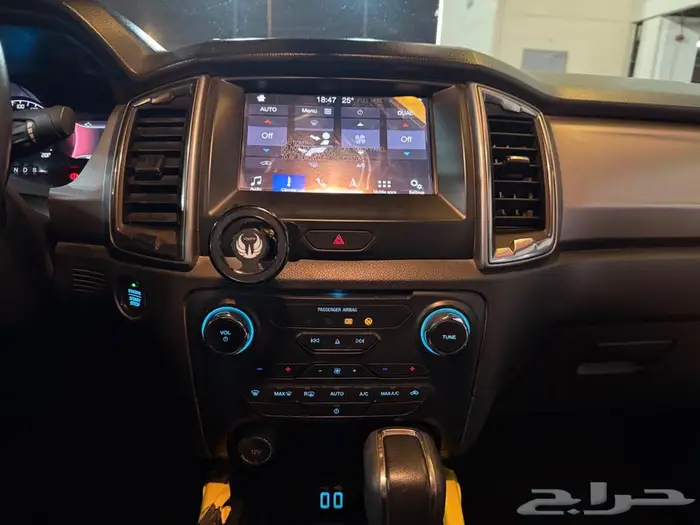 فورد رينجر XLT 2020 9