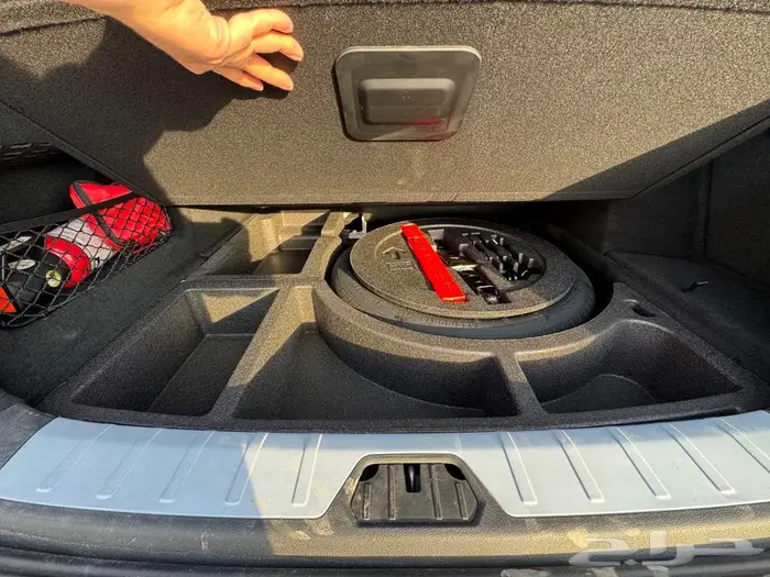 للبيع  جيلي توجيلا Tugella موديل 2023 شبه جديدة 9