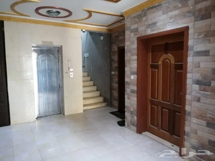 للبيع عمارة سكنية راقية في مكة حي الزاهر 7