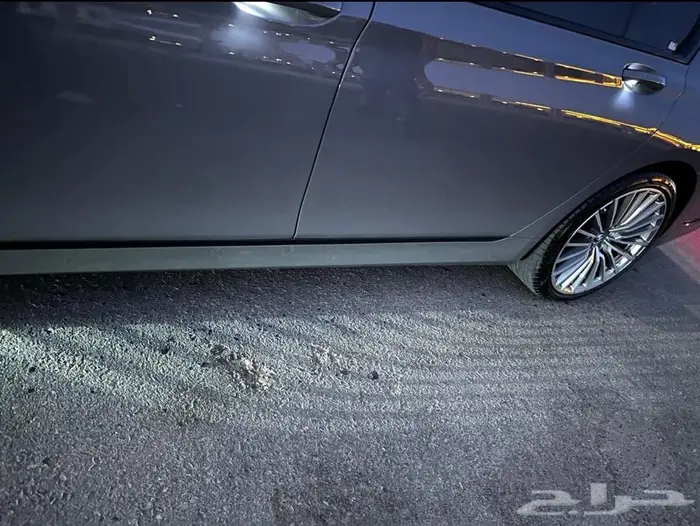 للبيع BMW 730 Li ممشى 60 الف موديل 2020 نظيف جدا 33