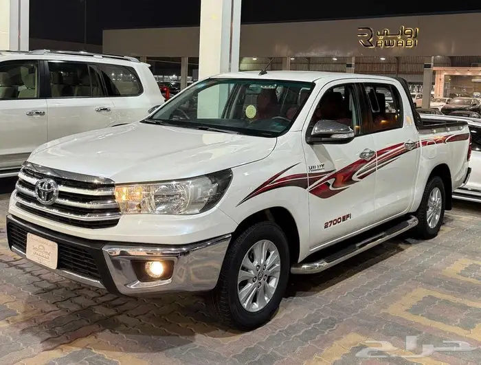 للبيع تويوتا هايلكس 2016 S-GLX فل أبشن سعودي بنزين 4