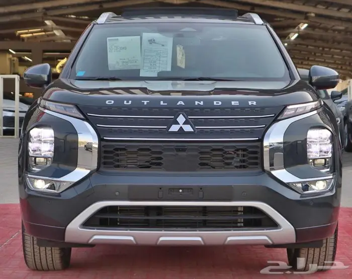 ميتسوبيشي اوتلاندر دبل بريميوم و بلاك سام 2025 فرع جده 12