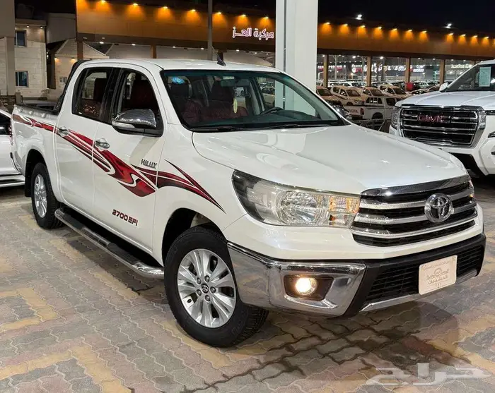 للبيع تويوتا هايلكس 2016 S-GLX فل أبشن سعودي بنزين 2