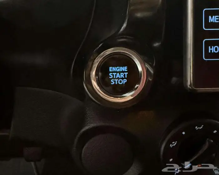 للبيع تويوتا هايلكس 2016 S-GLX فل أبشن سعودي بنزين 25