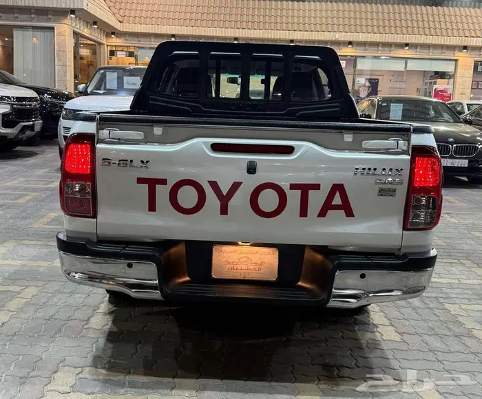 للبيع تويوتا هايلكس 2016 S-GLX فل أبشن سعودي بنزين 14