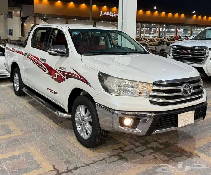 للبيع تويوتا هايلكس 2016 S-GLX فل أبشن سعودي بنزين 3