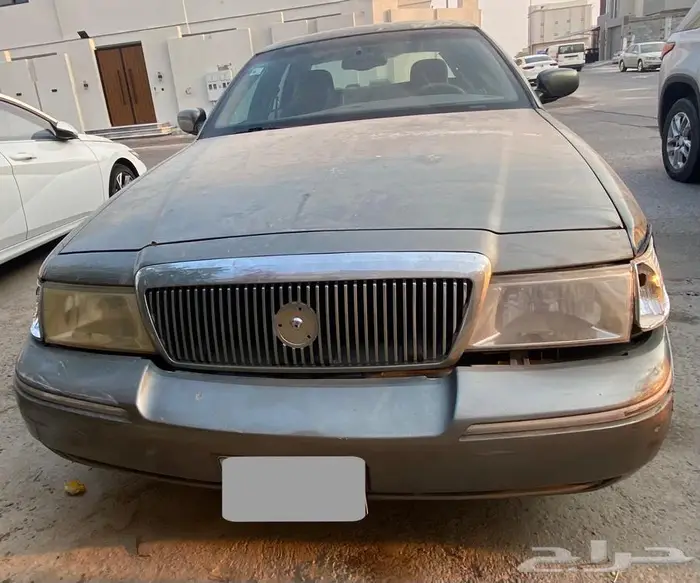 فورد جراند ماركيز 2003 2