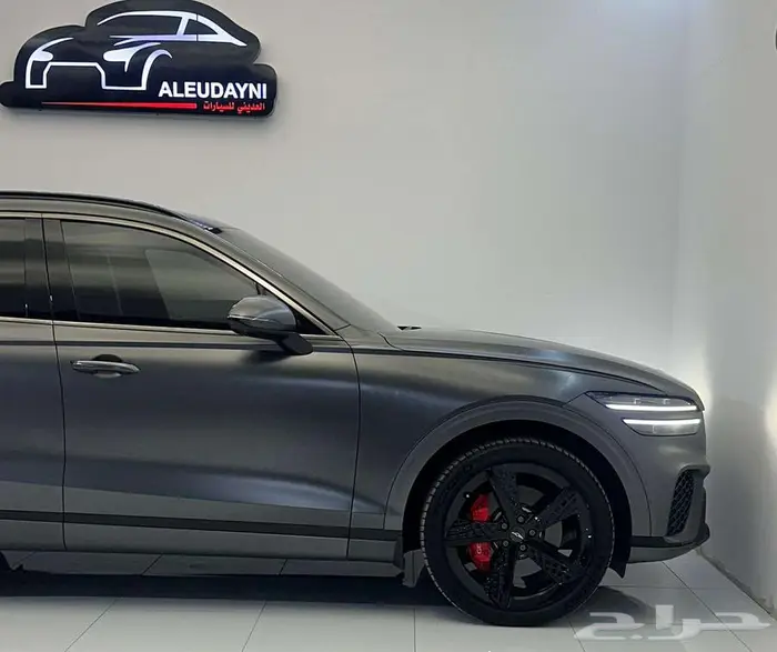 جنسس GV70 2022 8