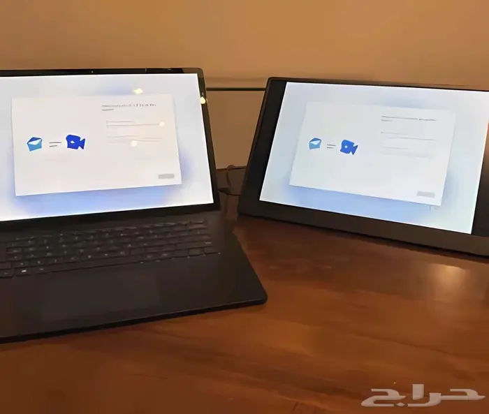 لابتوب مايكروسوفت سيرفس 3 0