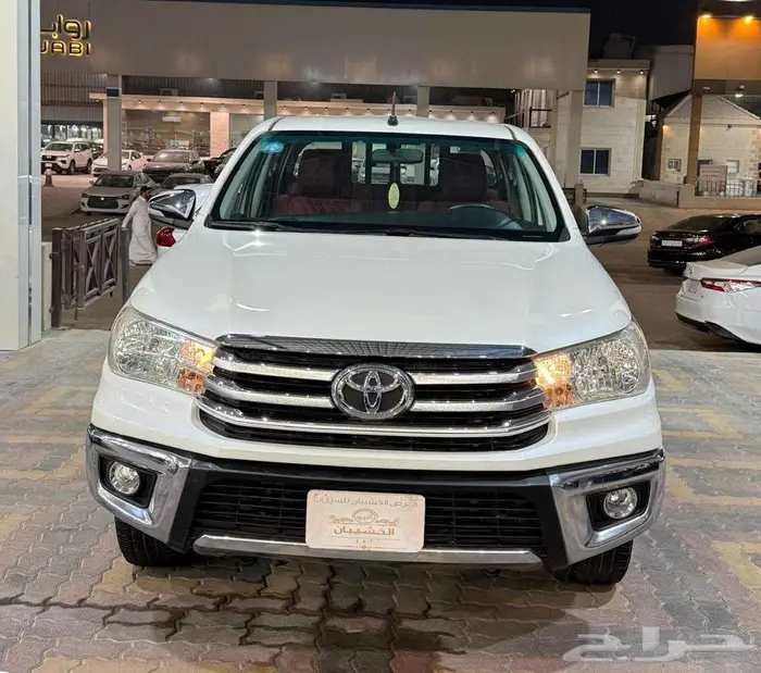 للبيع تويوتا هايلكس 2016 S-GLX فل أبشن سعودي بنزين 0