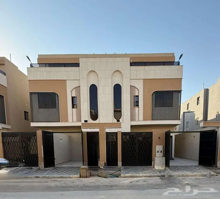 تاون هاوس أرضي للبيع تنال - الرمال 0