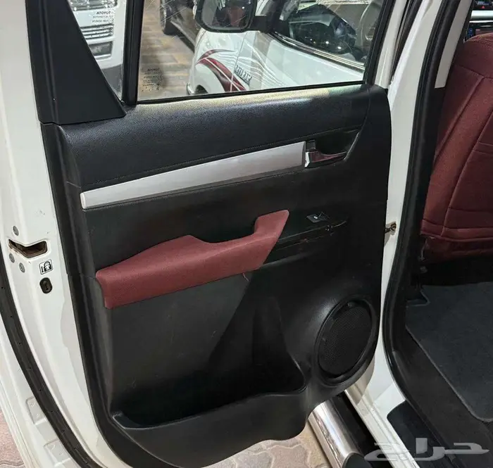 للبيع تويوتا هايلكس 2016 S-GLX فل أبشن سعودي بنزين 35