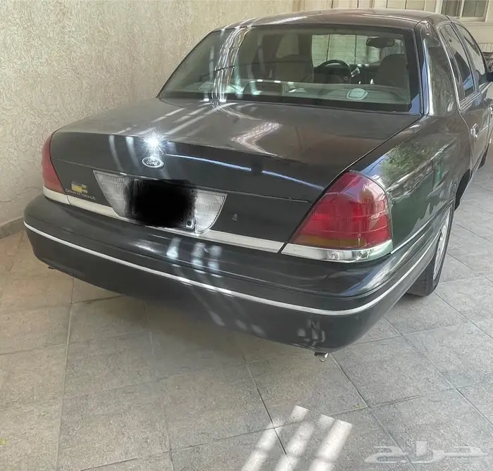 فورد كراون فكتوريا 2001 1