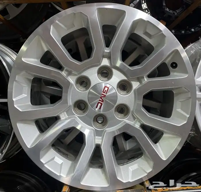 جنوط يوكن مستعمل اصلي وكاله مديل 2018 مقاس 18 1