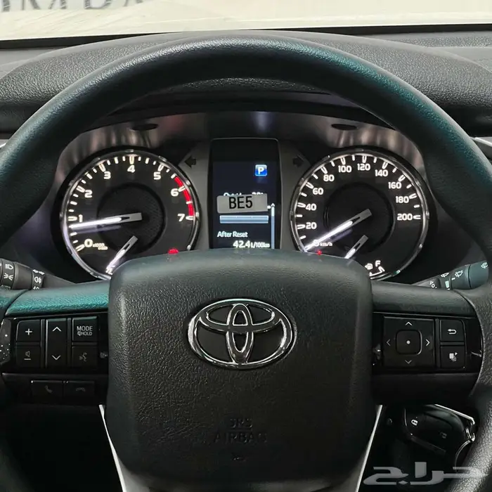 هايلوكس GLXS م2.7 دبل ديزل تماتيك بريمي 2025 عرض خاص 10