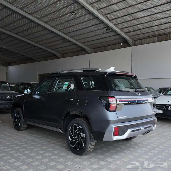 متوفر هونداي كريتا جراند سمارت 7 ركاب 2026 4