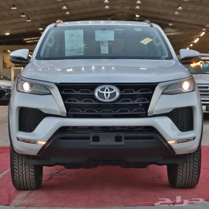 تويوتا فورشنر 2025 بنزين دبل (اقساط جميع البنوك) 5