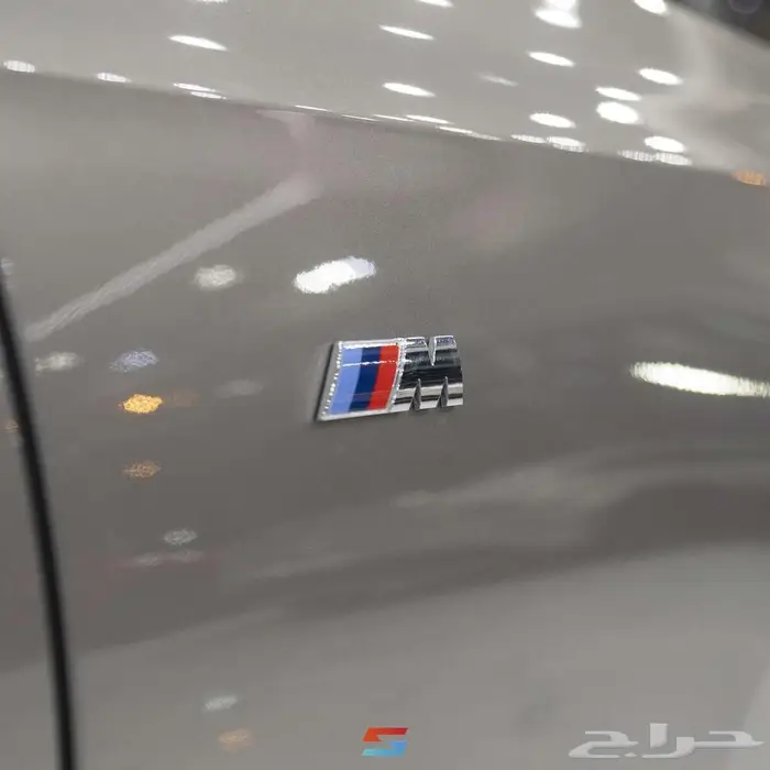 بي ام دبليو i735 موديل 2026 4