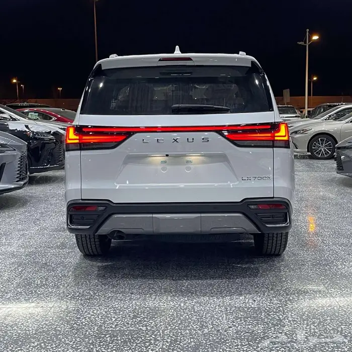 لكزس 700 LX هايبرد 2025 السعر 540500 3