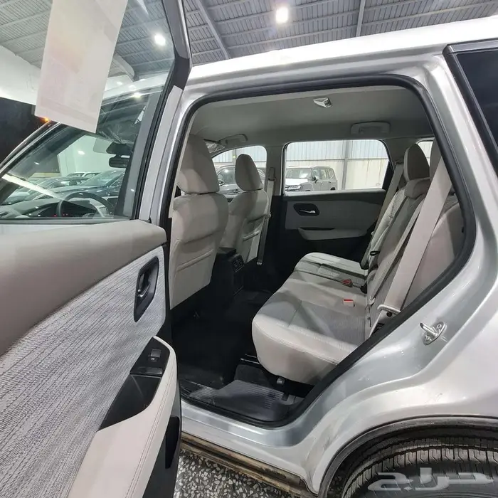 نيسان اكس تريل 7 مقاعد 2025 السعر 96485 8