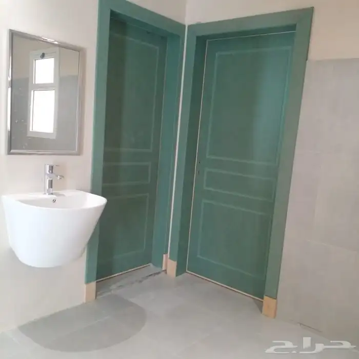 باب خشب وتر بروف مقاوم للمياه بسعر مميز 0