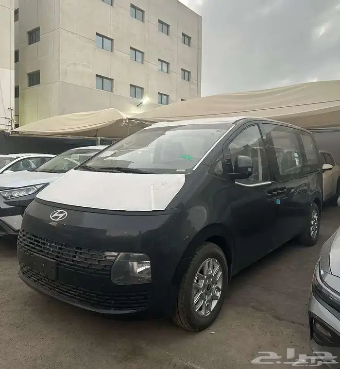 ستاريا ديزل 9راكب اوتوماتيك STARIA 9 SEATERS 2025 2