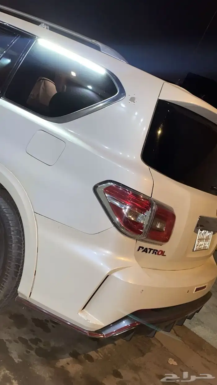 نيسان بترول 2010 الماكينه 320 8سلندر 1