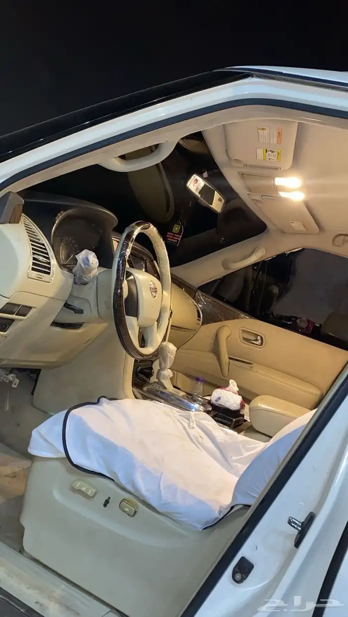 نيسان بترول 2010 الماكينه 320 8سلندر 13