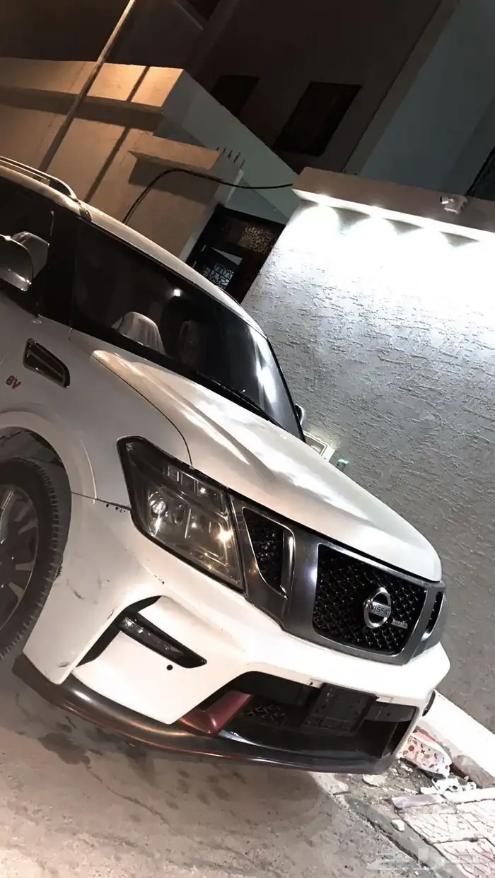 نيسان بترول 2010 الماكينه 320 8سلندر 15