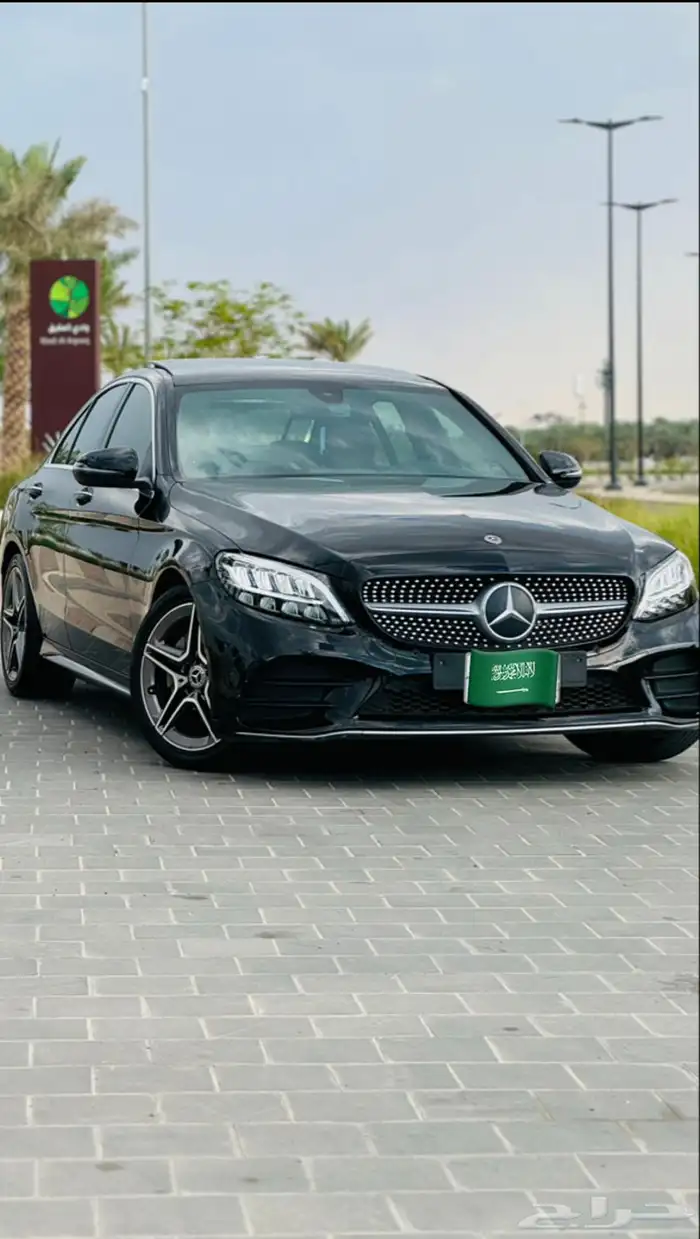 مرسيدس c200 2020 3