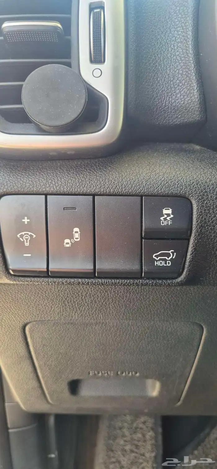 سوبرتاج ديزل نظيفة فل التانكي يمشيك الف كم 12