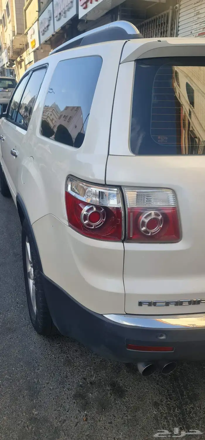 جي ايم سي اكاديا 2008 8