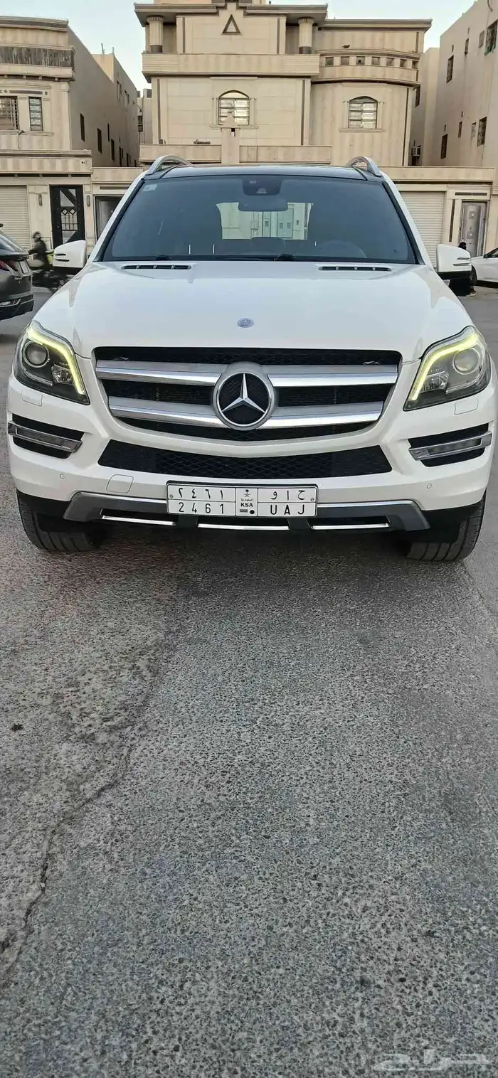 جيب مرسيدس GL 500 موديل 2013   سعودي 3