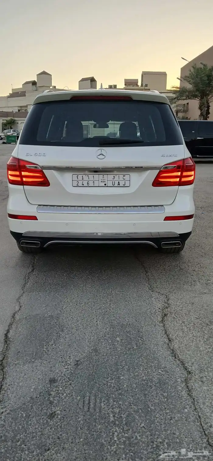 جيب مرسيدس GL 500 موديل 2013   سعودي 6