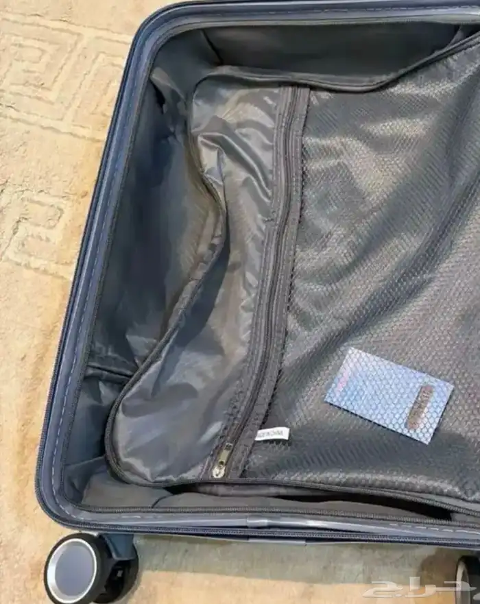 شنطة السفر شعار. 4