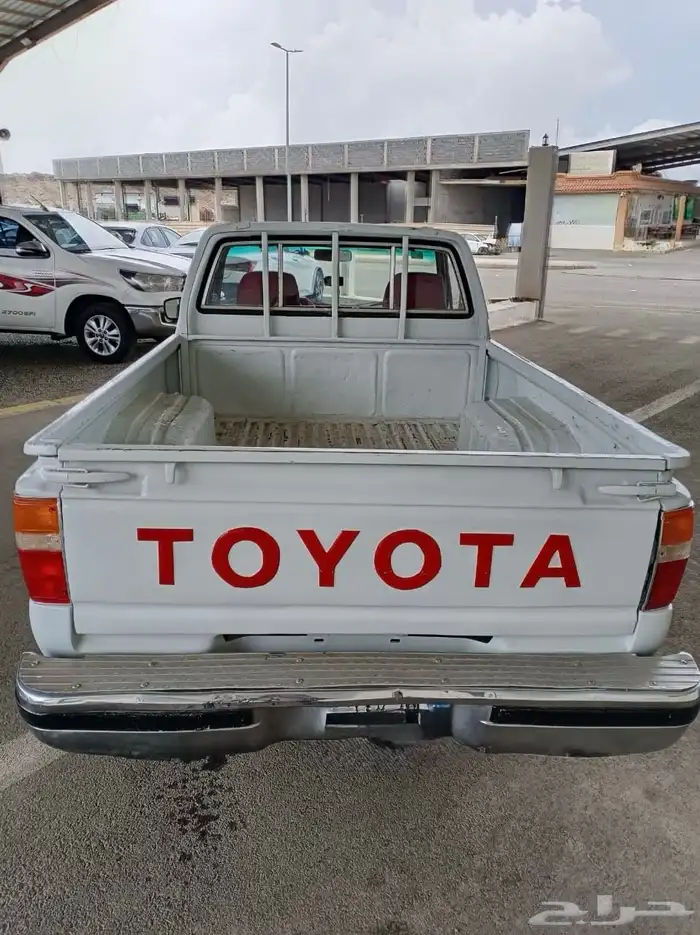 هايلكس 1984م غمارة 3