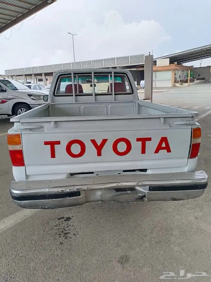 هايلكس 1984م غمارة 6