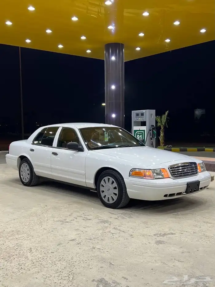 فورد بوليسي فدرالي 2007 مخزن ماشي 56 الف فقط شرط 3