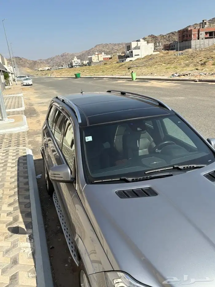 فرصة متميزة...مرسيدس GL500 موديل 2015 4