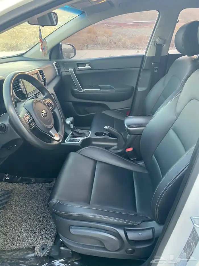 كيا سيورتاج ديزل 2018 ماشيه 180 الف ابيض بودي بل 3