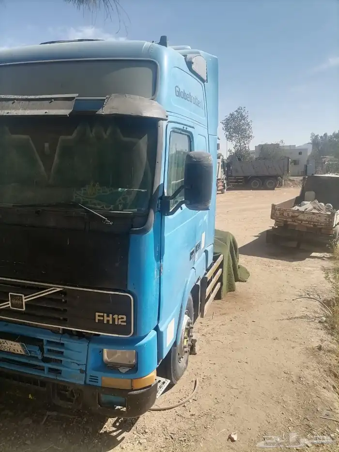 تريله فولفو موديل 2000 2