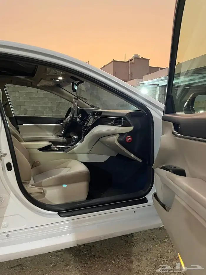 للبيع كامري 2019 فل كامل 7