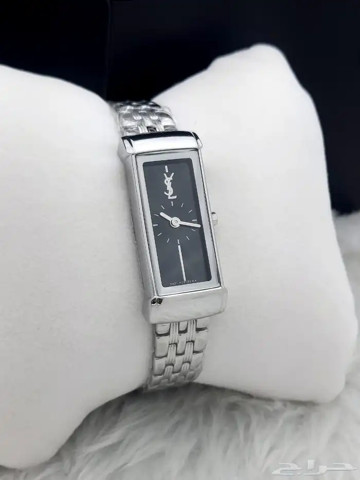 ساعة يد نسائية مستطيلة من إيف سان لوران بلونين  ذهبي وفضي. 0