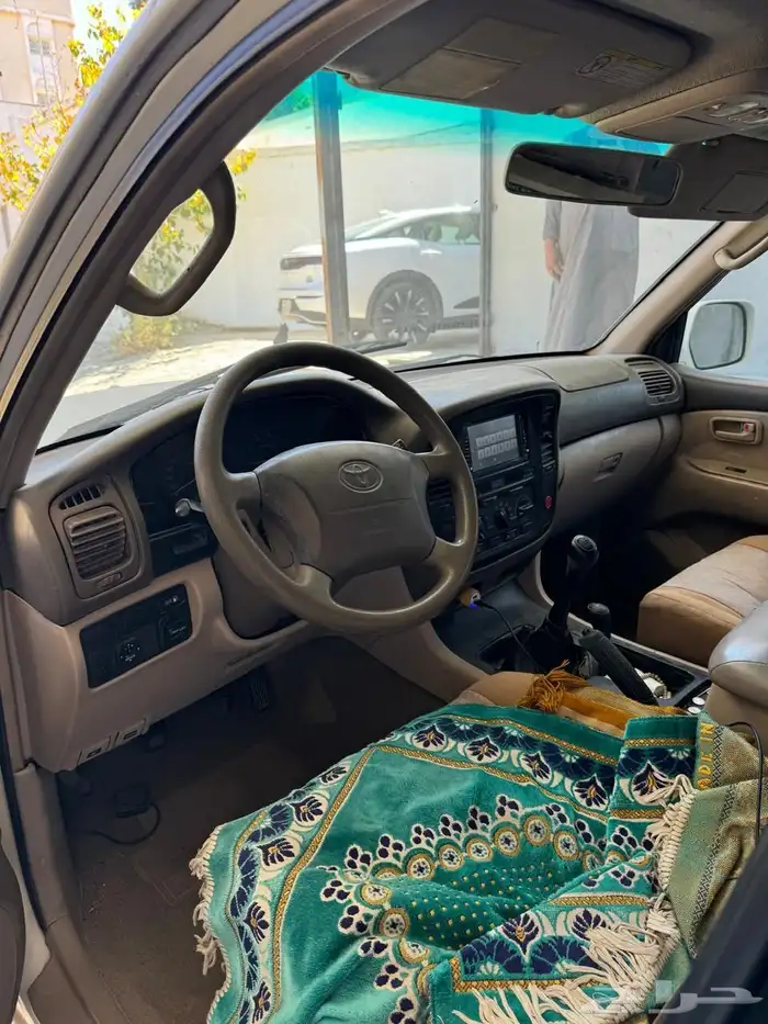 جيب لاند كروزر موديل 2002 للبيع 1