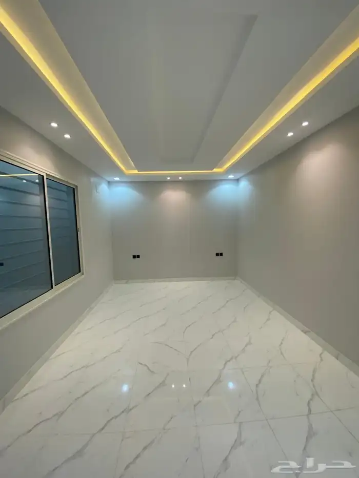 للبيع روف علوي مع ملحق بحي الحمرا خلف مطار ابها ب750الف 16