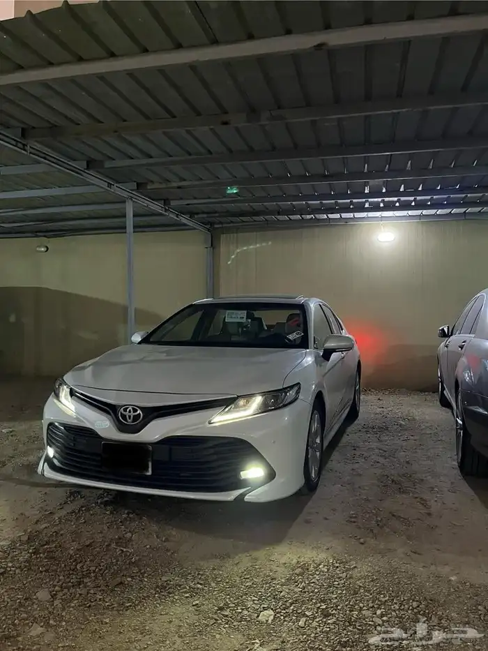 للبيع كامري 2019 فل كامل 1