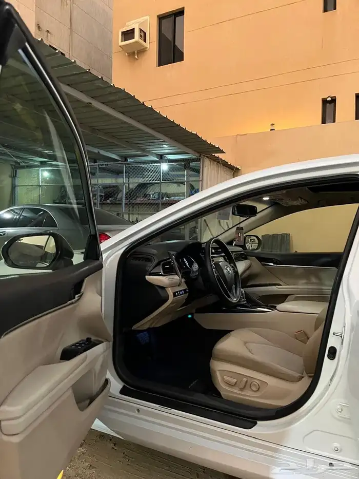 للبيع كامري 2019 فل كامل 4