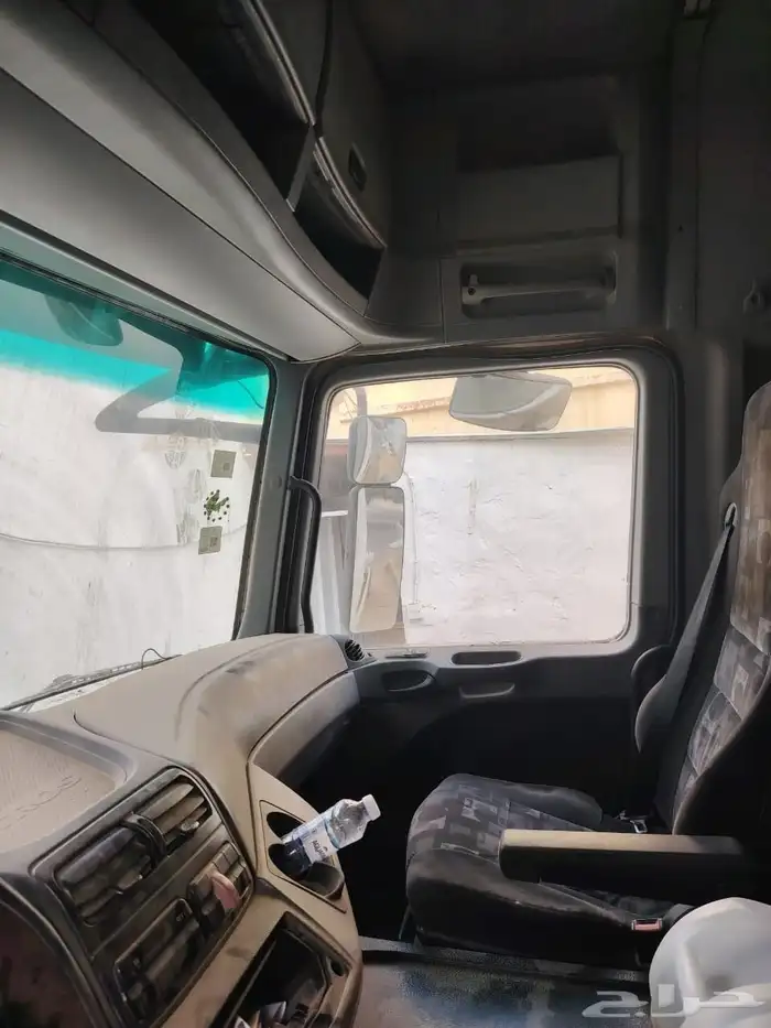 مرسيدس اكتروس 2005 2