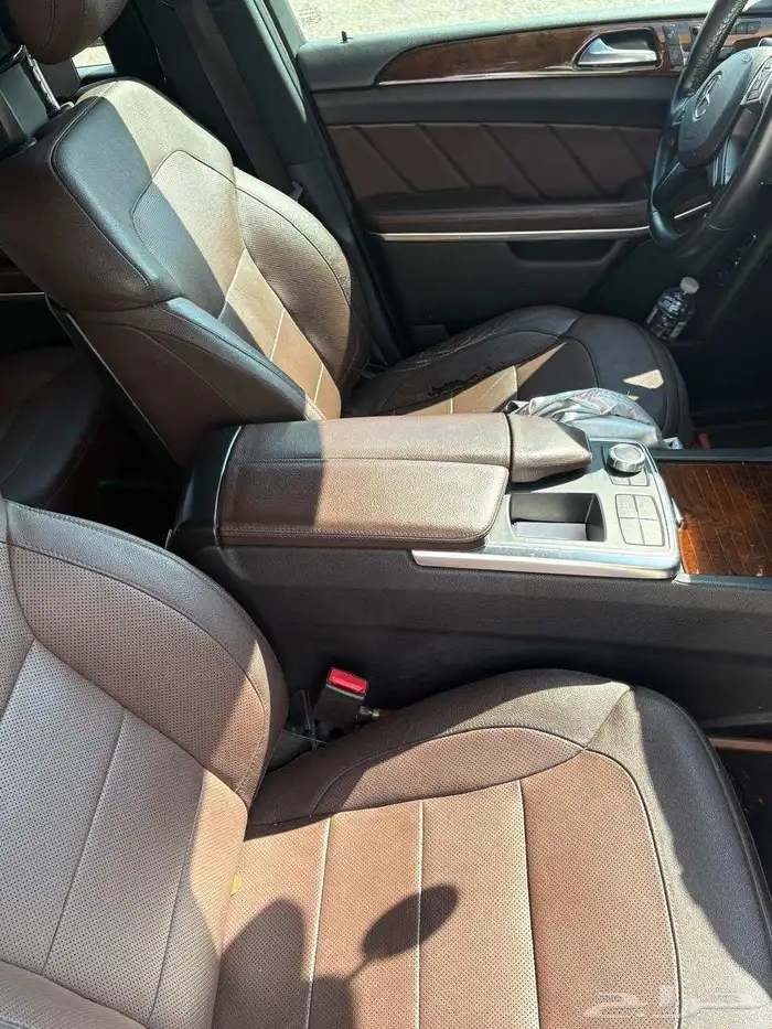 فرصة متميزة...مرسيدس GL500 موديل 2015 5