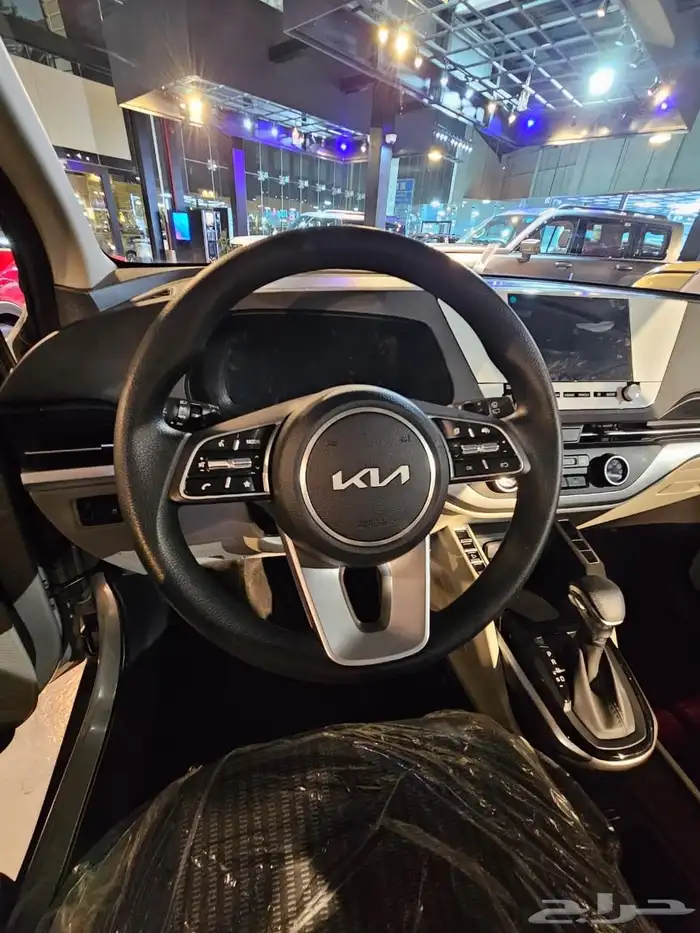 كيا كارنز استاندر 2025 نقبل رواتب من 3500 4000 عرض حصري 9